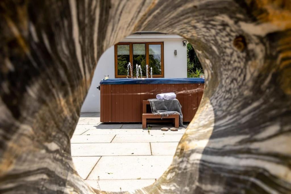 Bramblewood - Cosy Chic, Hot Tub, Close To Beach Stokeinteignhead Ngoại thất bức ảnh